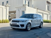 Used 2018 Range Rover Sport for sale in Dubai